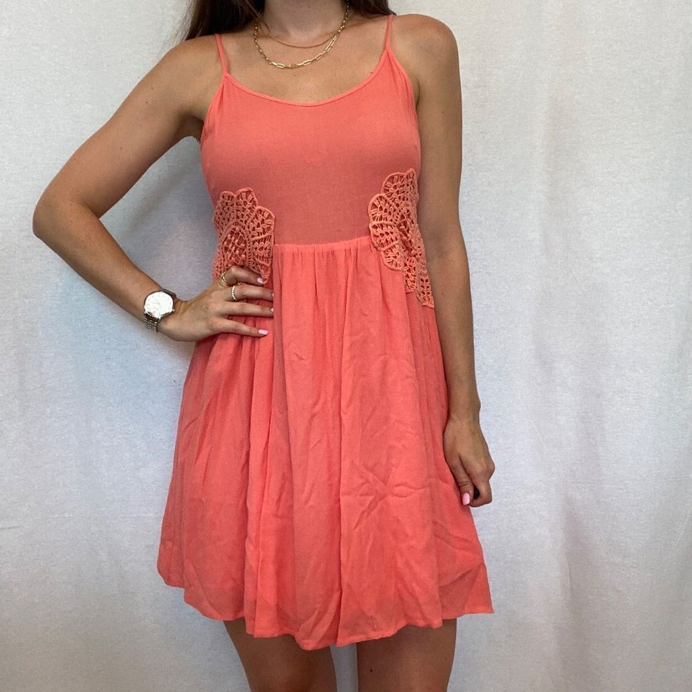 LA HEARTS Pink Salmon Floral Sleeveless Sundress Mini Dress